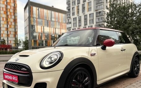 MINI Hatch, 2018 год, 2 490 000 рублей, 1 фотография