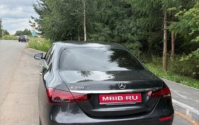 Mercedes-Benz E-Класс, 2021 год, 4 590 000 рублей, 1 фотография
