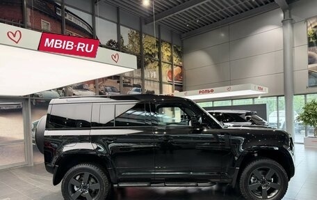 Land Rover Defender II, 2026 год, 13 895 000 рублей, 7 фотография