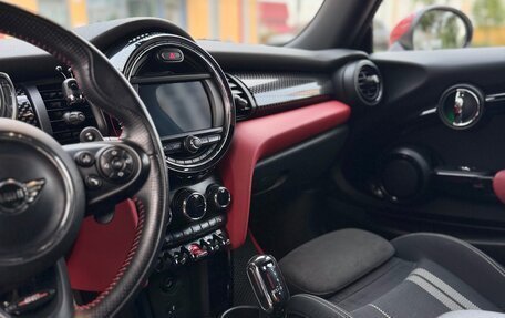 MINI Hatch, 2018 год, 2 490 000 рублей, 10 фотография