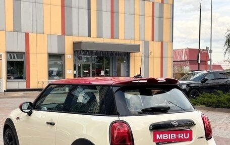 MINI Hatch, 2018 год, 2 490 000 рублей, 6 фотография