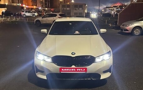 BMW 3 серия, 2019 год, 3 300 000 рублей, 11 фотография