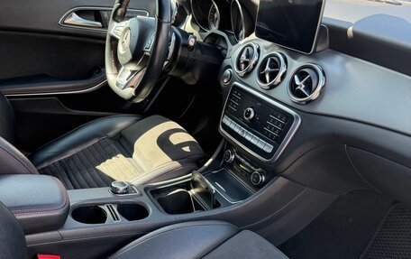 Mercedes-Benz GLA, 2017 год, 2 500 000 рублей, 7 фотография