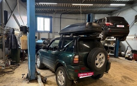 Toyota RAV4, 1999 год, 870 000 рублей, 22 фотография