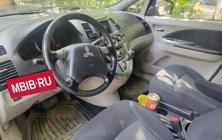 Mitsubishi Grandis, 2007 год, 650 000 рублей, 7 фотография
