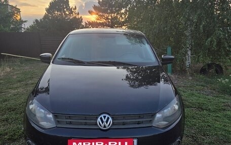 Volkswagen Polo VI (EU Market), 2013 год, 630 000 рублей, 5 фотография