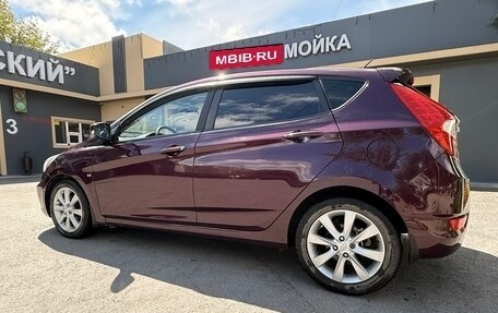 Hyundai Solaris II рестайлинг, 2012 год, 850 000 рублей, 3 фотография