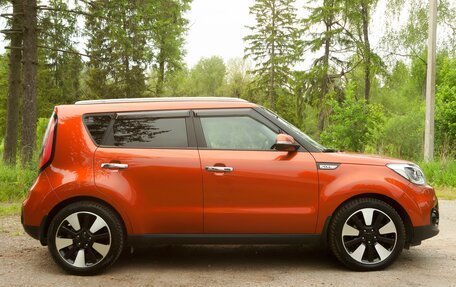 KIA Soul II рестайлинг, 2019 год, 1 799 000 рублей, 4 фотография