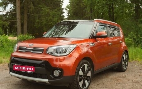 KIA Soul II рестайлинг, 2019 год, 1 799 000 рублей, 6 фотография