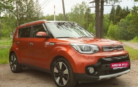 KIA Soul II рестайлинг, 2019 год, 1 799 000 рублей, 5 фотография