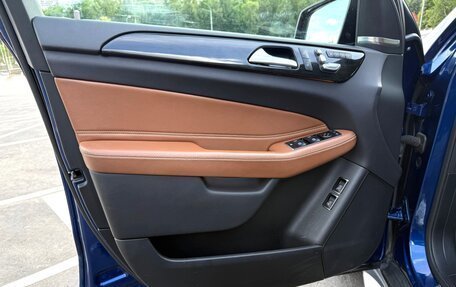Mercedes-Benz GLS, 2018 год, 3 950 000 рублей, 12 фотография