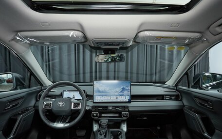 Toyota RAV4, 2026 год, 4 100 000 рублей, 7 фотография