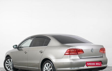 Volkswagen Passat B7, 2013 год, 1 179 000 рублей, 5 фотография
