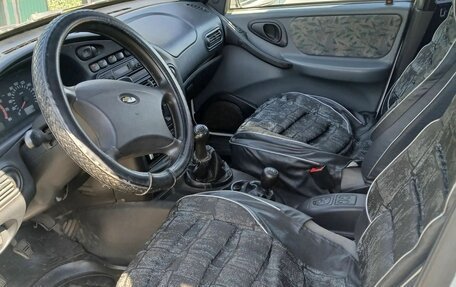 Chevrolet Niva I рестайлинг, 2003 год, 300 000 рублей, 6 фотография