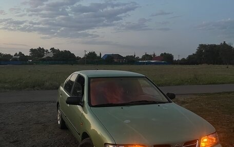 Nissan Primera II рестайлинг, 1997 год, 125 000 рублей, 2 фотография