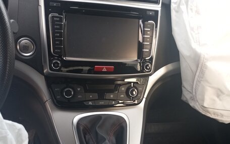 Haval H6, 2019 год, 800 000 рублей, 11 фотография