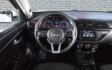 KIA Rio IV, 2017 год, 1 360 000 рублей, 12 фотография