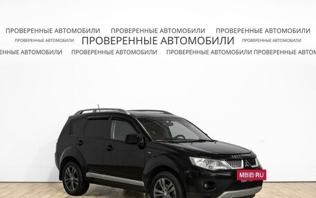 Mitsubishi Outlander III рестайлинг 3, 2007 год, 990 000 рублей, 2 фотография