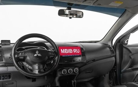 Mitsubishi Outlander III рестайлинг 3, 2007 год, 990 000 рублей, 6 фотография