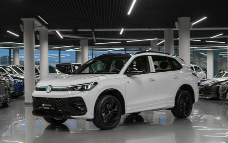 Volkswagen Tiguan, 2026 год, 4 900 000 рублей, 1 фотография