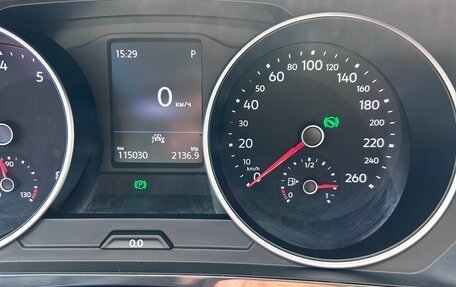 Volkswagen Tiguan II, 2020 год, 2 390 000 рублей, 10 фотография