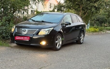 Toyota Avensis III рестайлинг, 2009 год, 900 000 рублей, 2 фотография