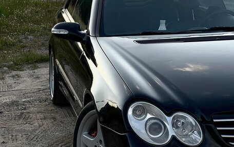 Mercedes-Benz CLK-Класс, 2003 год, 900 000 рублей, 4 фотография