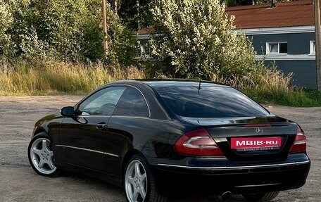 Mercedes-Benz CLK-Класс, 2003 год, 900 000 рублей, 3 фотография