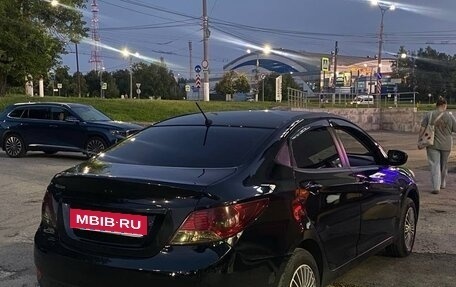 Hyundai Solaris II рестайлинг, 2011 год, 435 000 рублей, 5 фотография