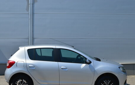Renault Sandero II рестайлинг, 2016 год, 750 000 рублей, 3 фотография
