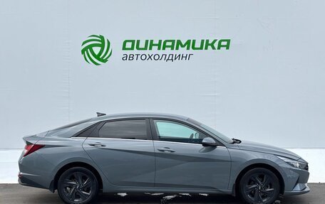 Hyundai Elantra, 2021 год, 1 920 000 рублей, 4 фотография