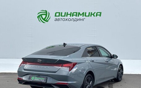 Hyundai Elantra, 2021 год, 1 920 000 рублей, 5 фотография