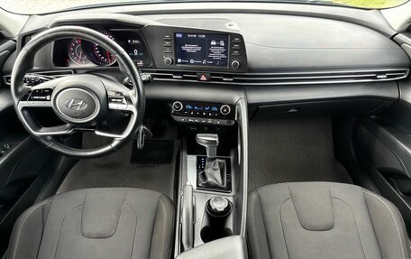 Hyundai Elantra, 2021 год, 1 920 000 рублей, 19 фотография