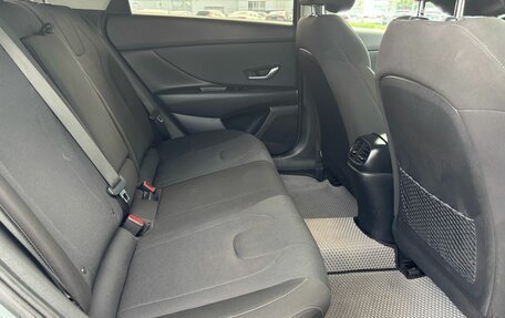 Hyundai Elantra, 2021 год, 1 920 000 рублей, 22 фотография