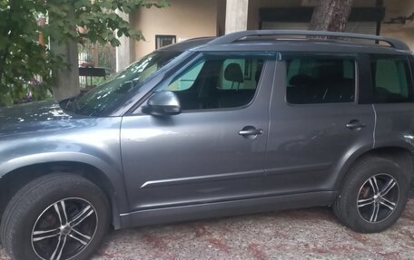 Skoda Yeti I рестайлинг, 2014 год, 1 050 000 рублей, 2 фотография