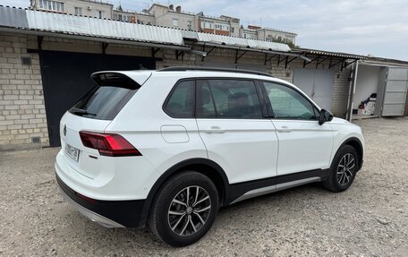 Volkswagen Tiguan II, 2020 год, 2 950 000 рублей, 5 фотография