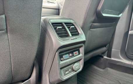 Volkswagen Tiguan II, 2020 год, 2 950 000 рублей, 15 фотография