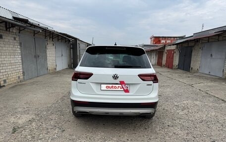Volkswagen Tiguan II, 2020 год, 2 950 000 рублей, 6 фотография