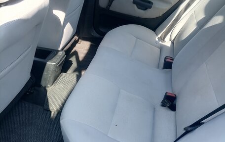 Mitsubishi Carisma I, 2001 год, 180 000 рублей, 8 фотография