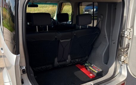 Nissan Cube II, 2006 год, 500 000 рублей, 14 фотография