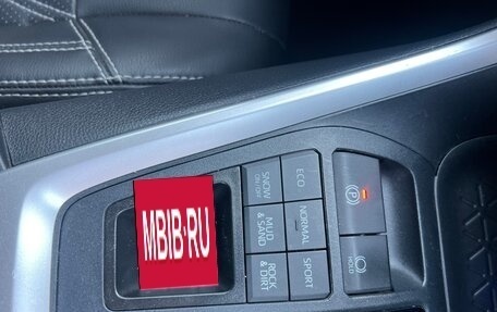 Toyota RAV4, 2020 год, 3 750 000 рублей, 29 фотография