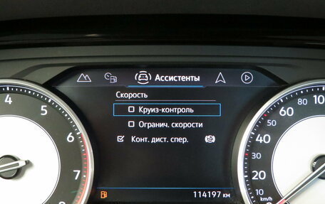 Volkswagen Touareg III, 2019 год, 3 910 000 рублей, 9 фотография