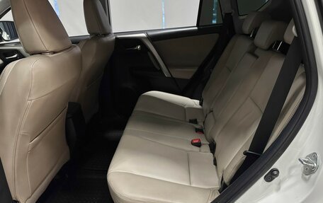 Toyota RAV4, 2014 год, 1 730 000 рублей, 12 фотография