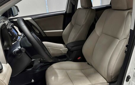 Toyota RAV4, 2014 год, 1 730 000 рублей, 11 фотография