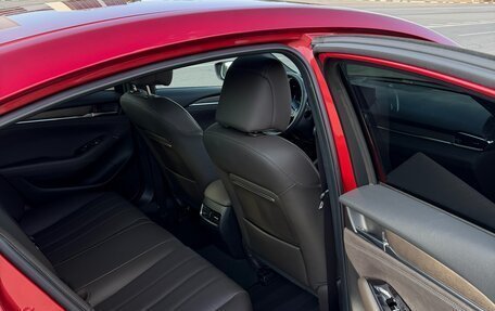 Mazda 6, 2021 год, 3 090 000 рублей, 13 фотография