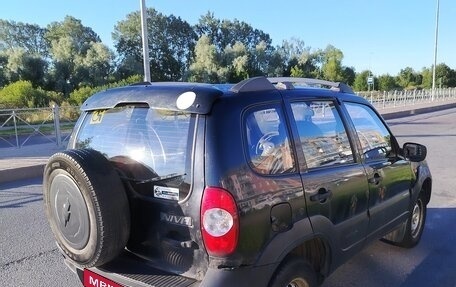 Chevrolet Niva I рестайлинг, 2010 год, 199 000 рублей, 3 фотография