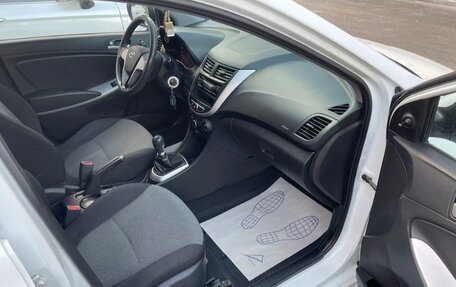 Hyundai Solaris II рестайлинг, 2014 год, 610 000 рублей, 8 фотография