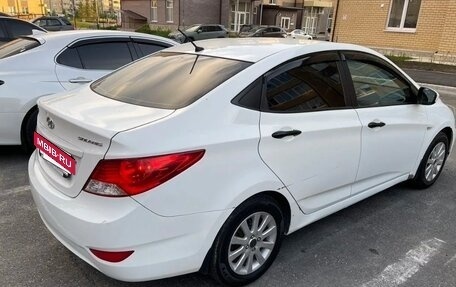 Hyundai Solaris II рестайлинг, 2014 год, 610 000 рублей, 2 фотография