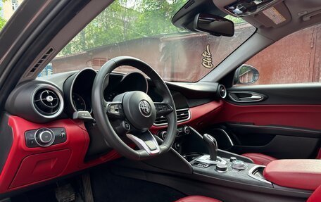 Alfa Romeo Giulia II, 2020 год, 3 100 000 рублей, 8 фотография