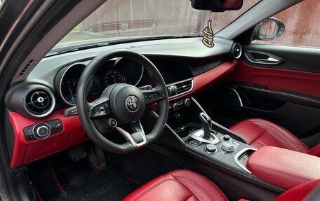 Alfa Romeo Giulia II, 2020 год, 3 100 000 рублей, 7 фотография
